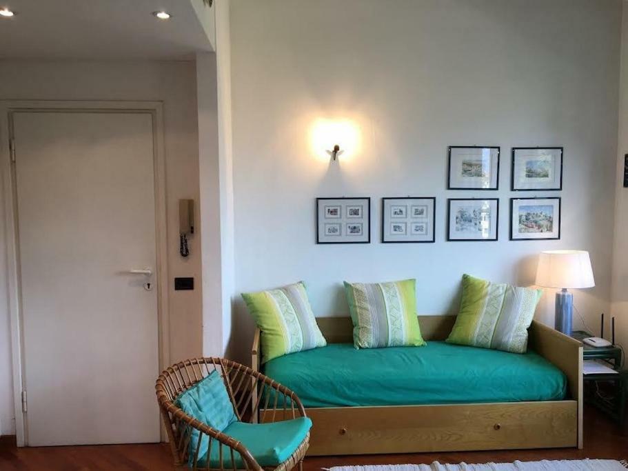 Park Apartment Беладжо Екстериор снимка