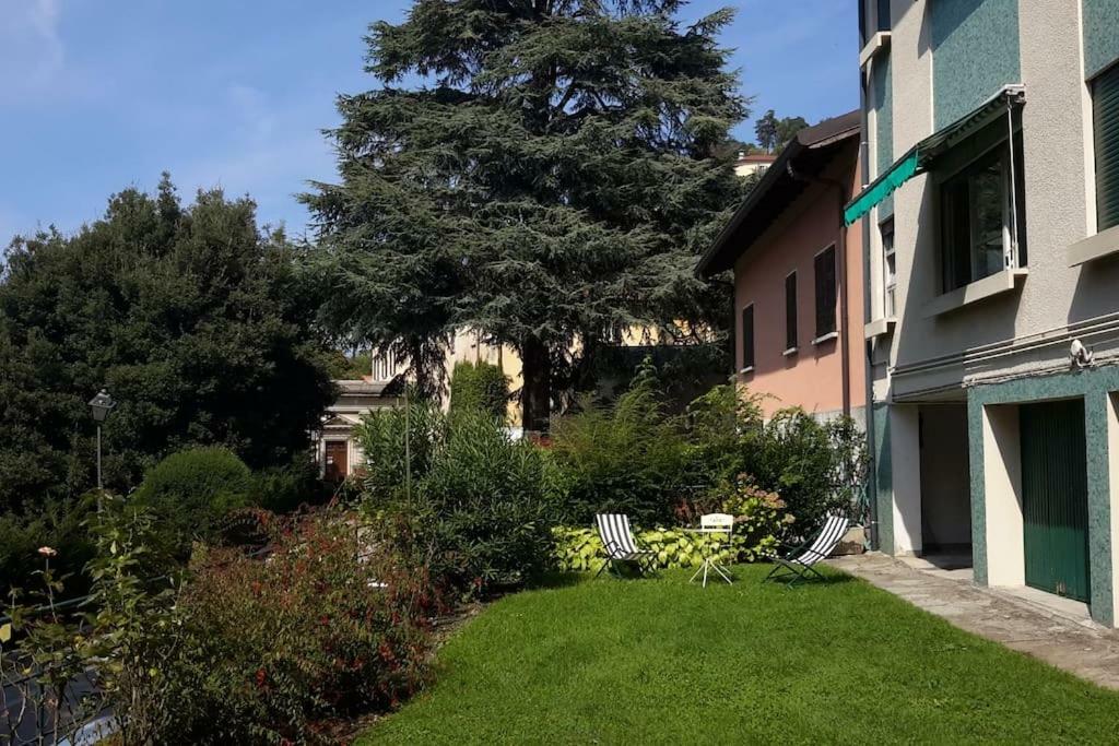 Park Apartment Беладжо Екстериор снимка